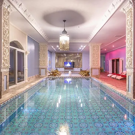 Complex The Qasr Bodrum Halal & Gündoğan